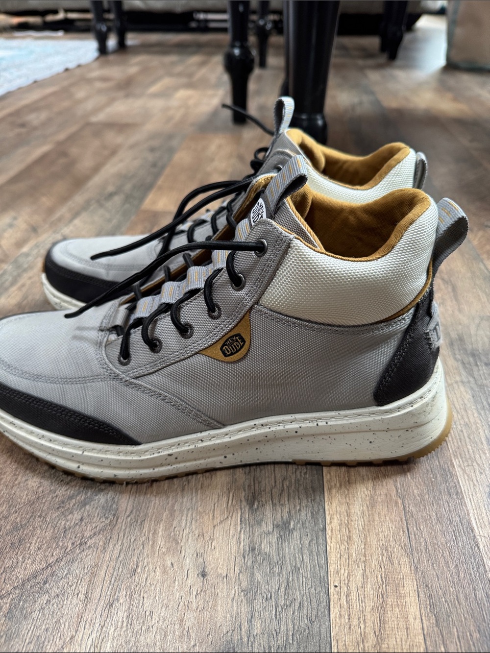 Hey Dude Men's Light Gray Sneakers with Mustard Lining - Picture 4 of 9